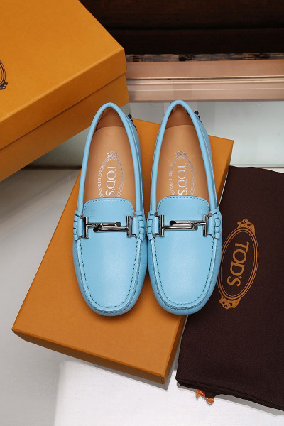 Лоферы Tod’s - купить с доставкой по выгодным ценам в интернет-магазине ...