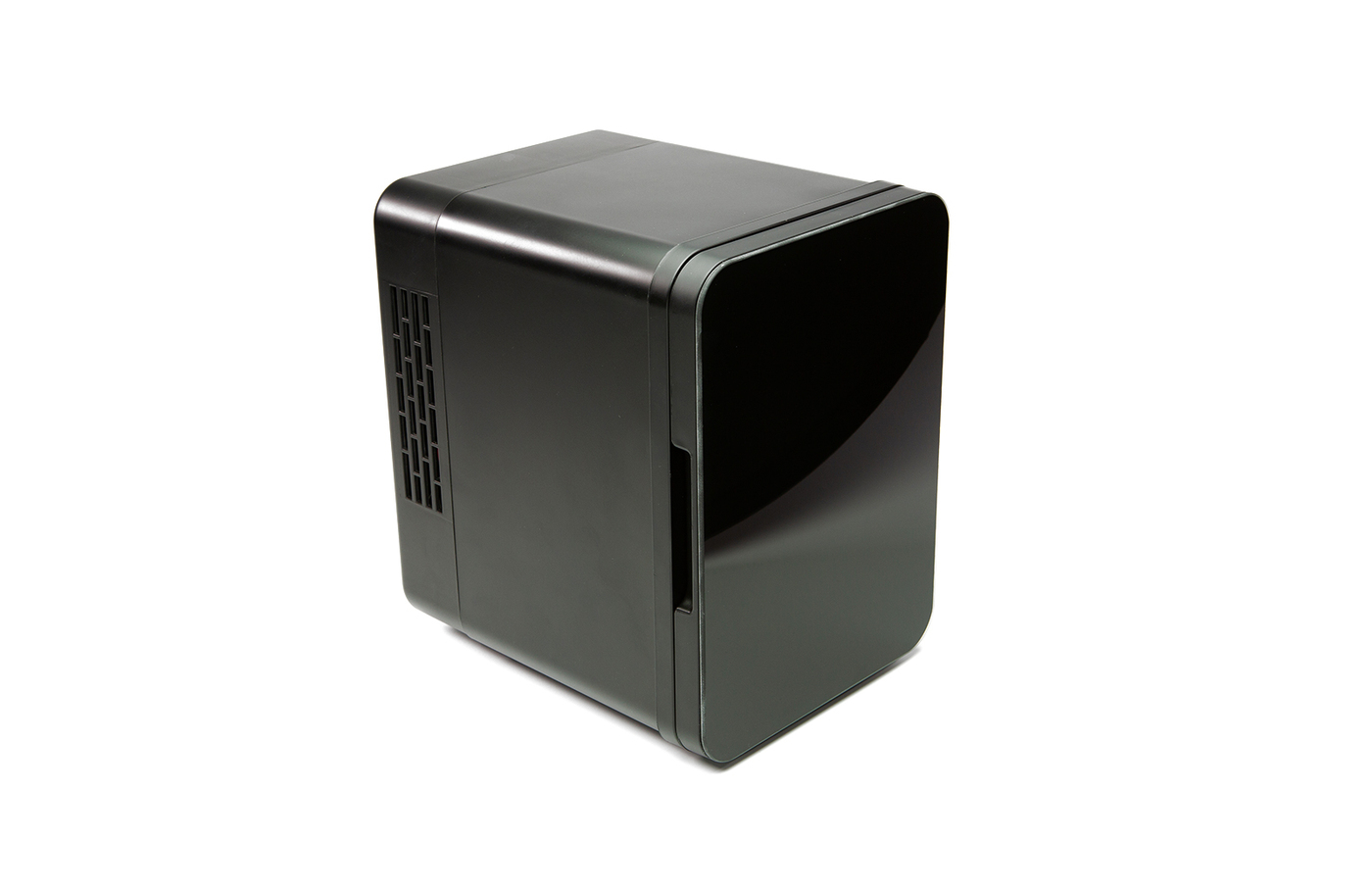 Мини-холодильник ht-17a +. Little fridge тиктокерша. Lil fridge. Мини-холодильник colet mnbx4. Холодильник минибар ретро.