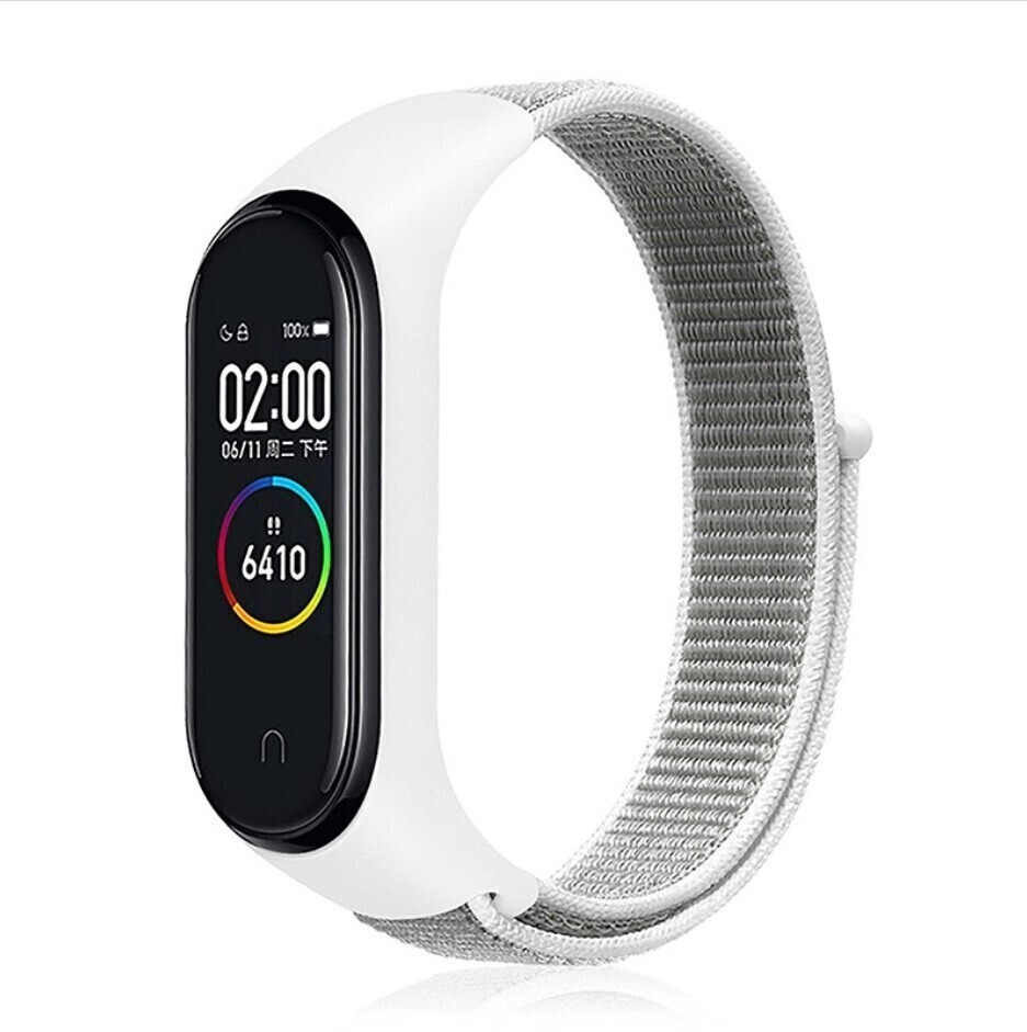 Часы браслет band 4. Xiaomi mi Smart Band 4 ремешки. Xiaomi mi Smart Band 6. Часы Сяоми ми бэнд 3. Смарт-браслет Xiaomi mi Band 4.