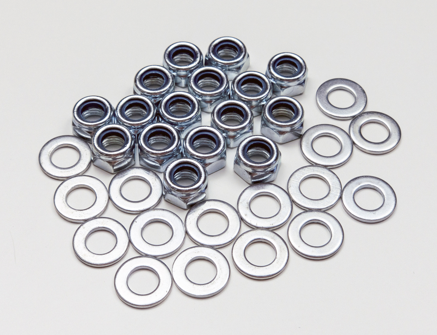 шайба din 127b 2-a4. шайба плоская 18 din125. шайба врезная. + гайка + шайба) m8 d 45 мм-03ag104. шайба высокопрочная м20.