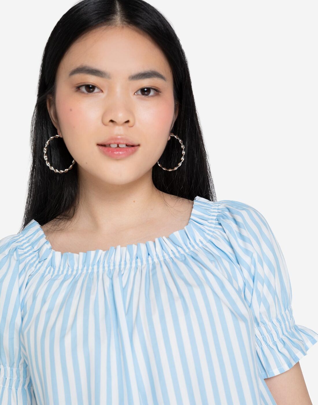 Блузка Gloria Jeans купить с доставкой по выгодным ценам в интернет