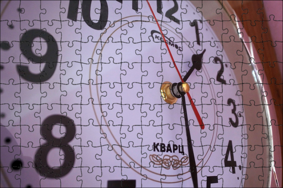 Стрелки часов. Ожидание часы. Фото часов со стрелками и цифрами. 40 Часовая картинка.