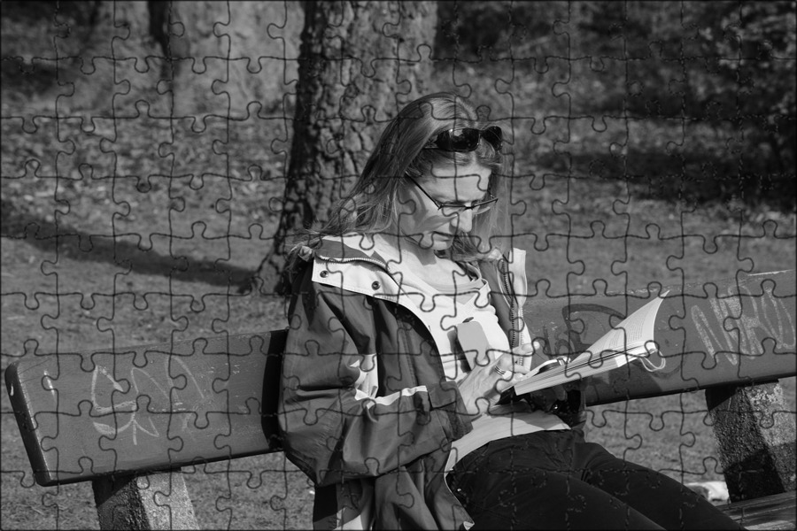 Портрет милой девушки с книгой. Случайная женщина читать. Джонатан коу книги. Reading habits. Случайная женщина читать.