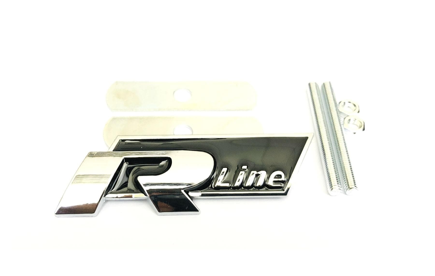 Шильдики r. Шильдик р лайн гольф 6. Шильдики r-line на Jetta 6. Шильдик r line в решетку радиатора Touareg.