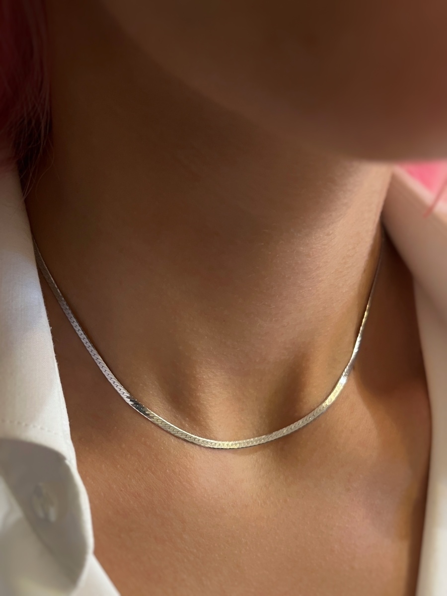 серебряные цепочки женские на шею фото