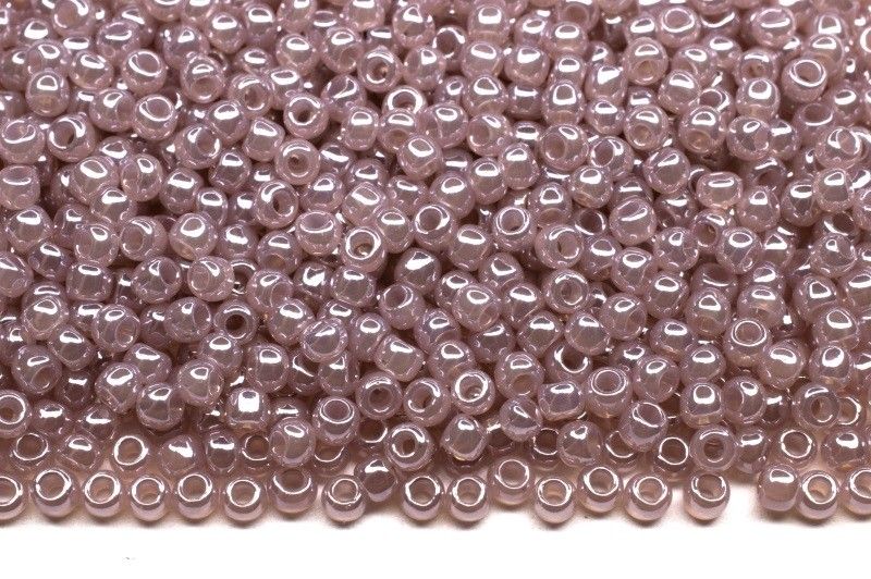 Wt407 зеленый. Бисер японский круглый. Бисер японский круглый. Неоновый бисер. Бисер японский круглый.