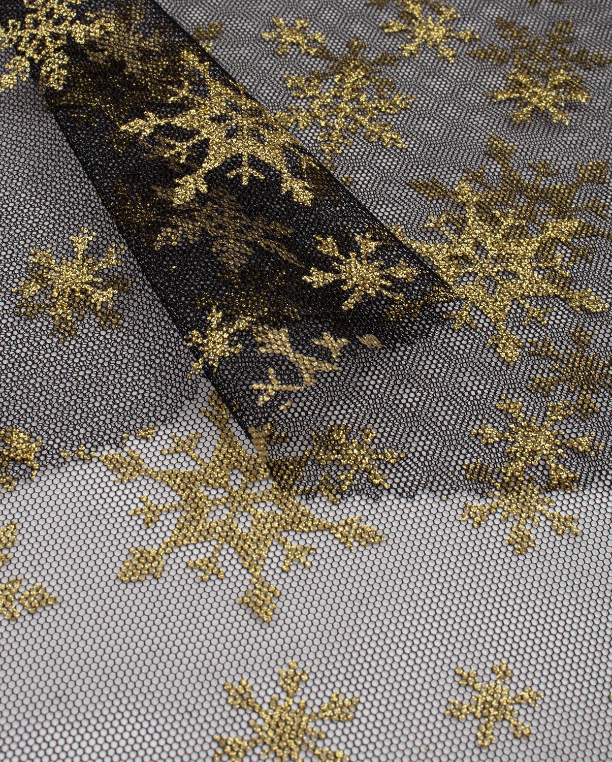 ткань органза снежинки. сетка снежинки. вышивка на сетке ткань. сетка снежинки. сетка снежинки.