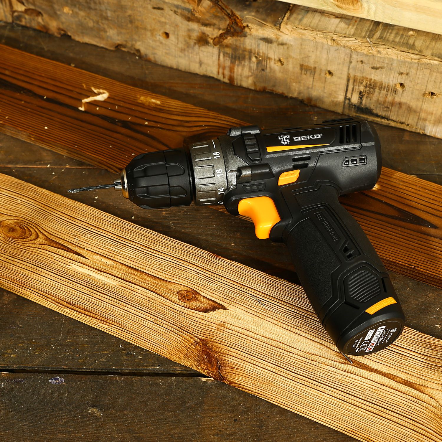 безударная дрель-шуруповерт deko gcd12du3 063-4096 купить. дрель-шуруповерт deko gcd12du3 set2 063-4146. дрель-шуруповерт deko gcd12du3. дрель-шуруповерт deko gcd12du3 063-4096. Deko 063 4096.