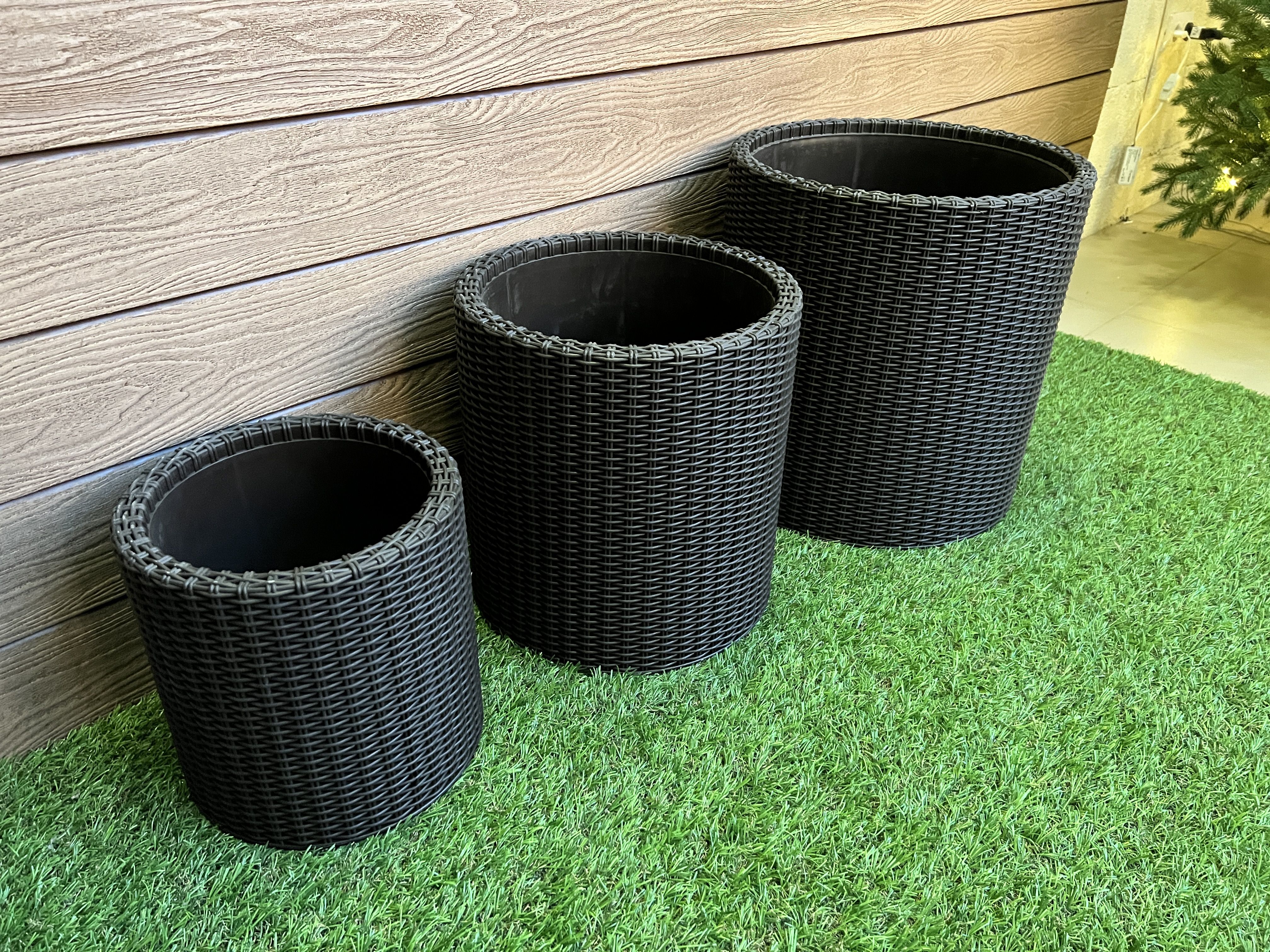 КомплекткашпоKeterCylinderPlanters3sizeset,коричневый(7л,18л,39л)