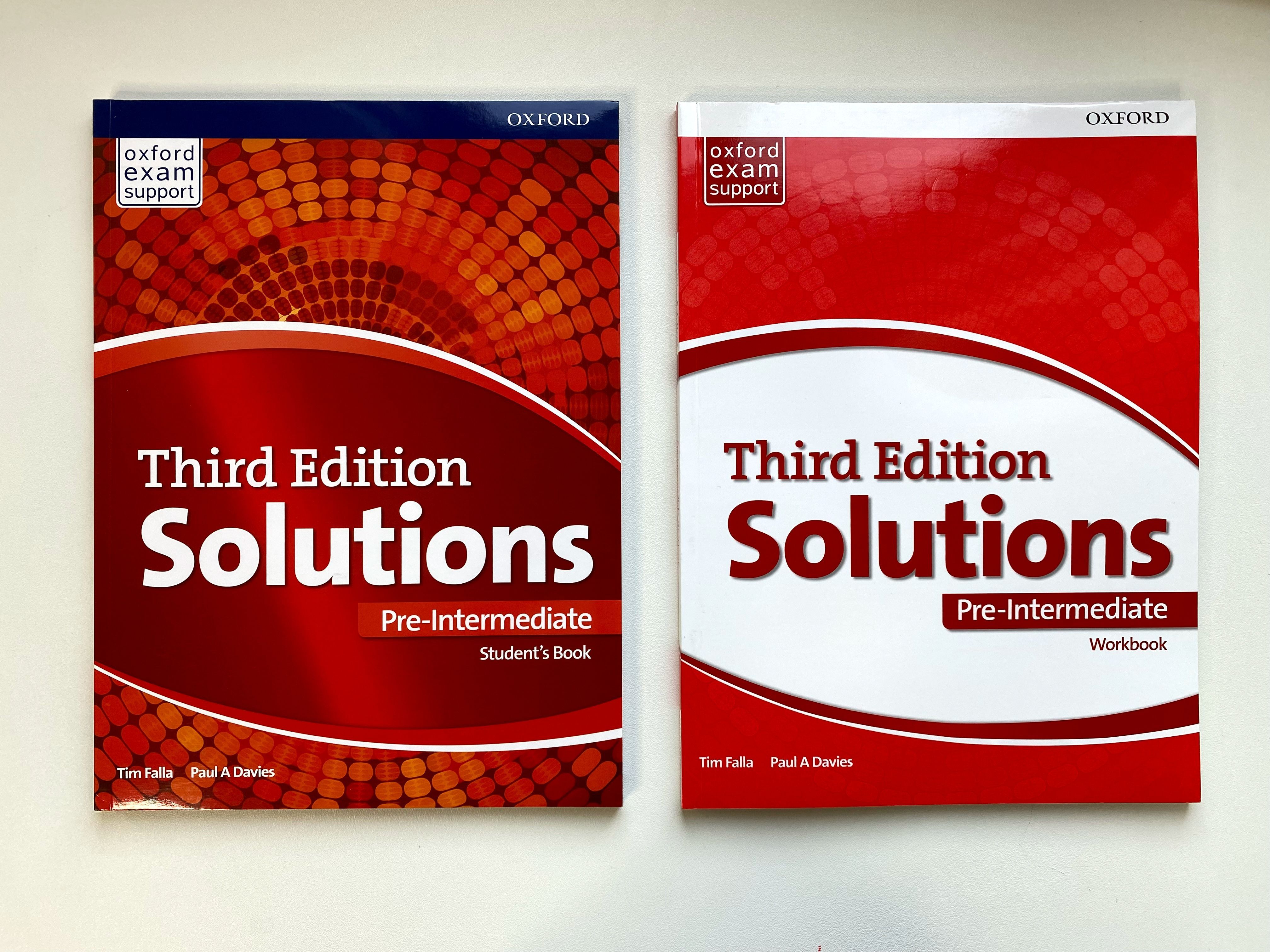 Solutions Pre-intermediate Third Edition, Student Book + Workbook + CD (  учебник, раб.тетрадь и диск )