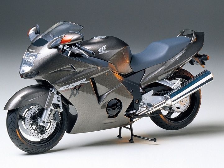 Honda CBR 1100С…С… Blackbird