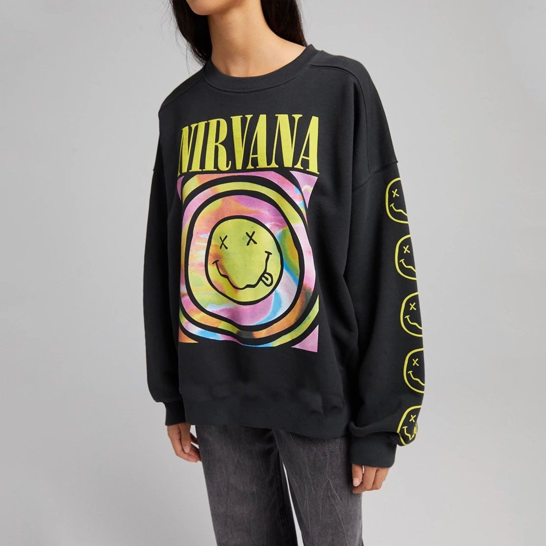 Свитшот Nirvana Bershka