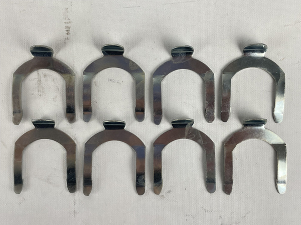 Скоба (кронштейн, держатель) крепления личинки замка (8 штук) корпуса ...