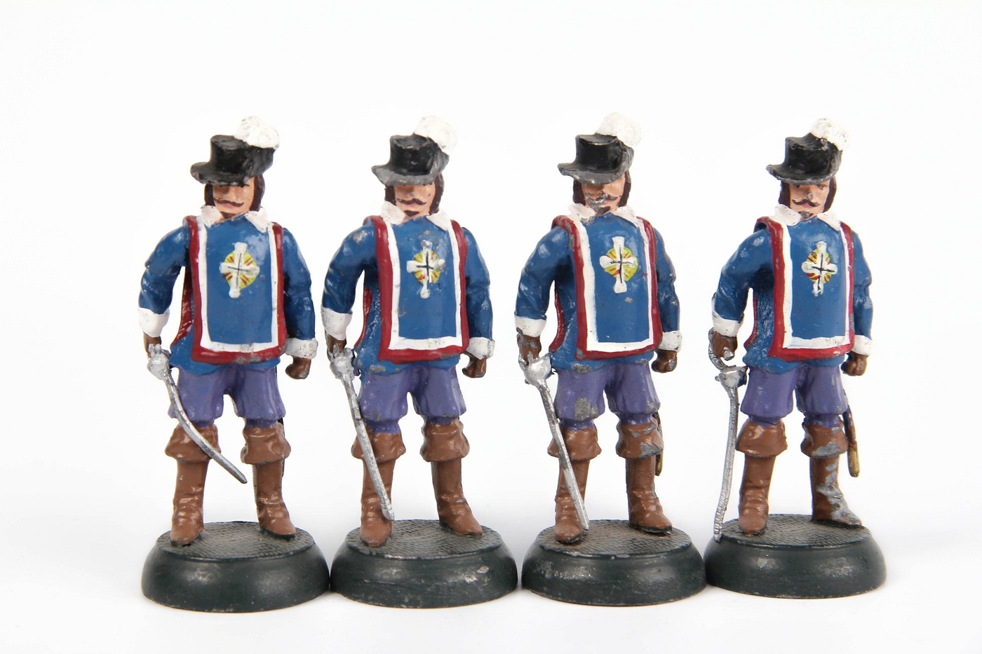 картинки французские колонии мундиры три мушкетера