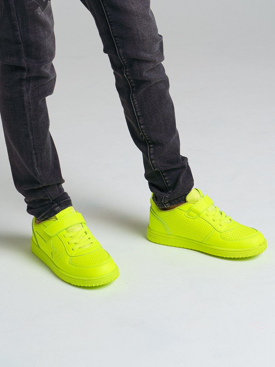 Air force 1 utility volt on feet best sale