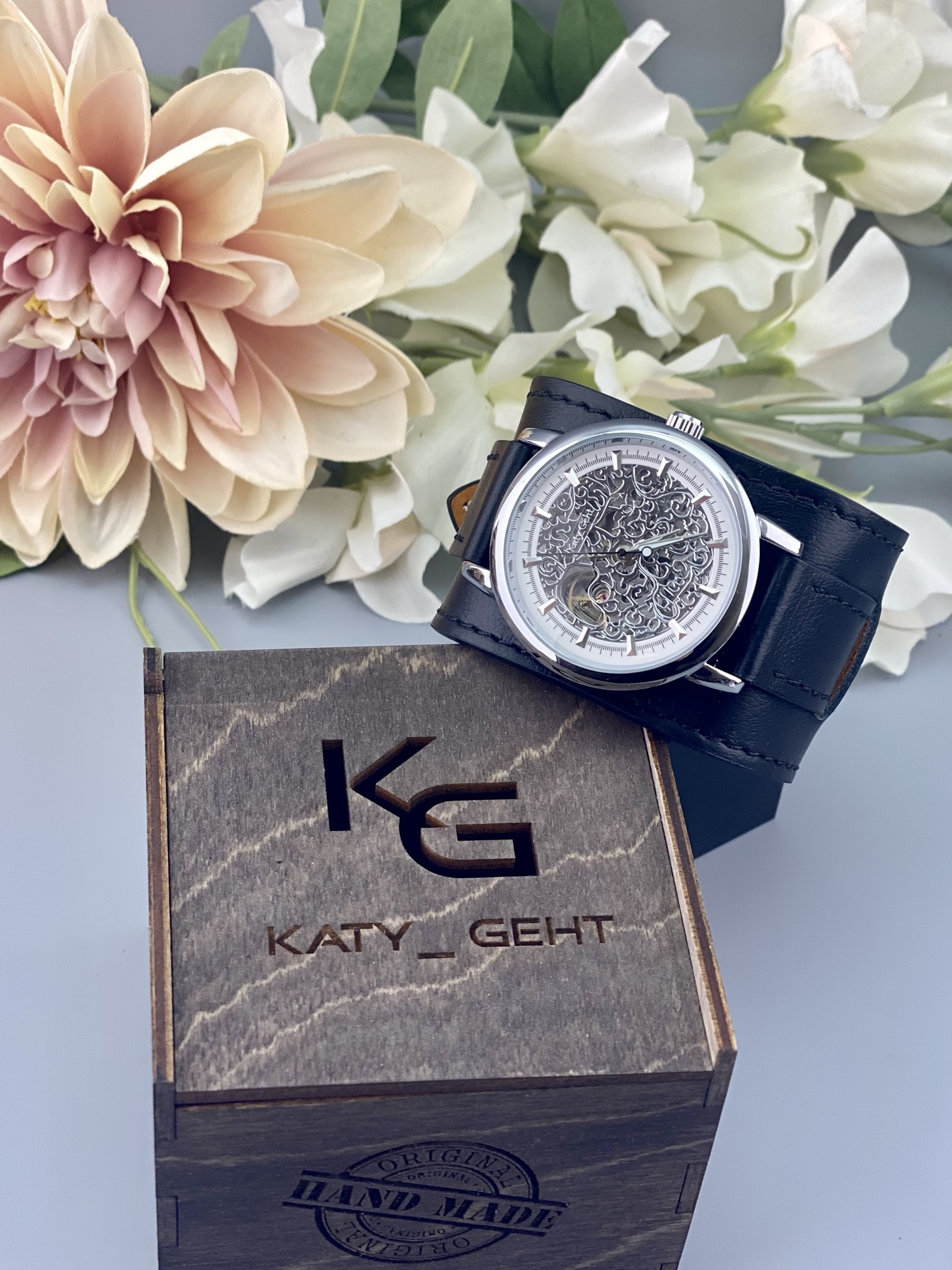 Наручные часы Katy Geht — купить в интернет-магазине OZON с быстрой ...