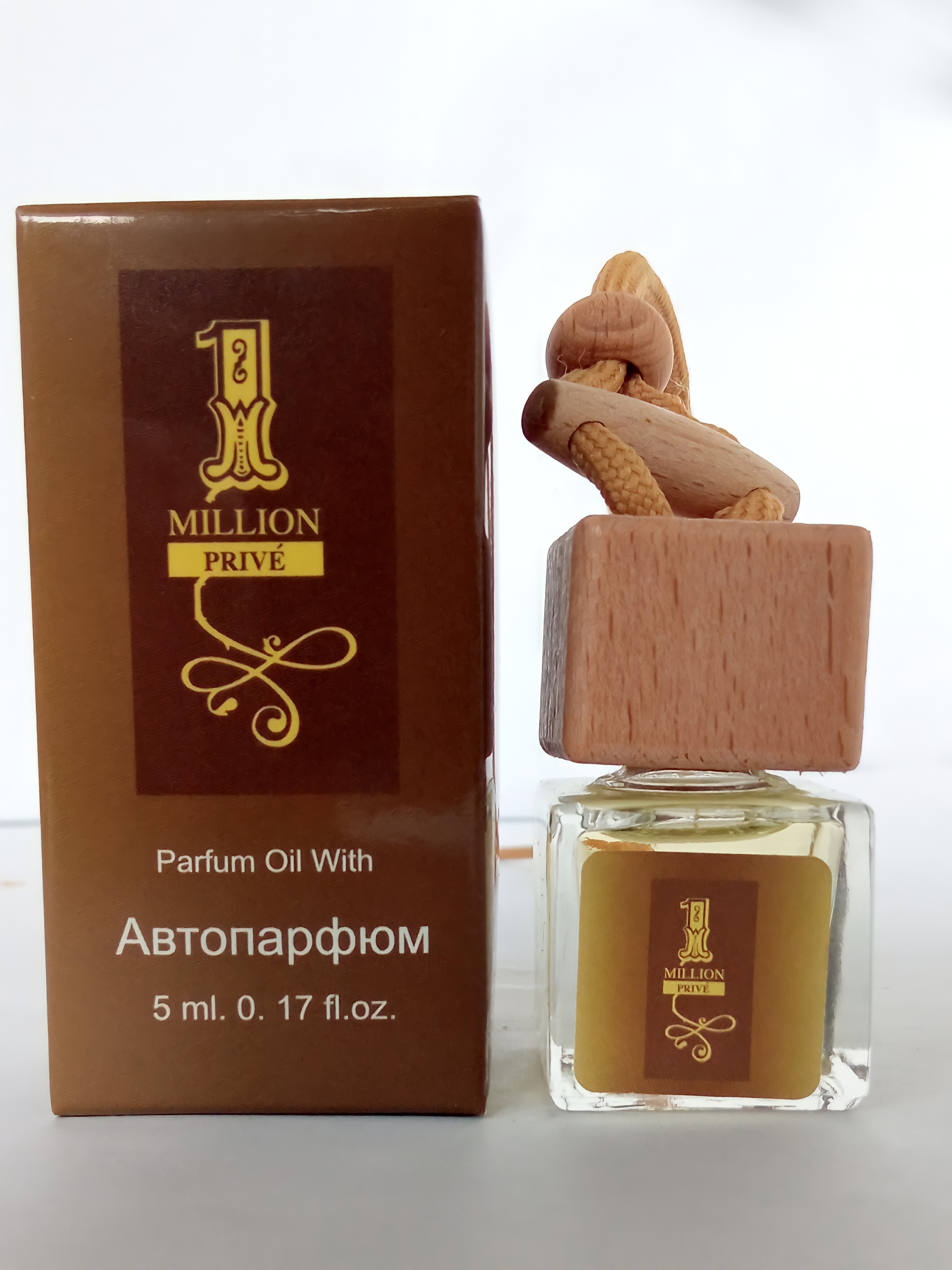 Автопарфюм мужской 5 ml. Восточно-древесный аромат корицы, мандарина/  Ароматизатор в машину/Освежитель в машину с пористой деревянной крышкой/ ...