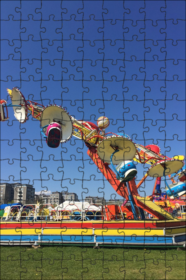 парковый аттракцион цепочная карусель. семейная цепочная карусель твист. тибидабо аттракцион цепочная карусель. семейная цепочная карусель твист. аттракцион цепочная карусель.