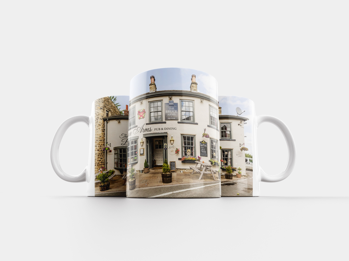 Паб Кружка Гаспра. Паб Mug House, Вустер, Англия. Паб кружечка Стерлитамак.