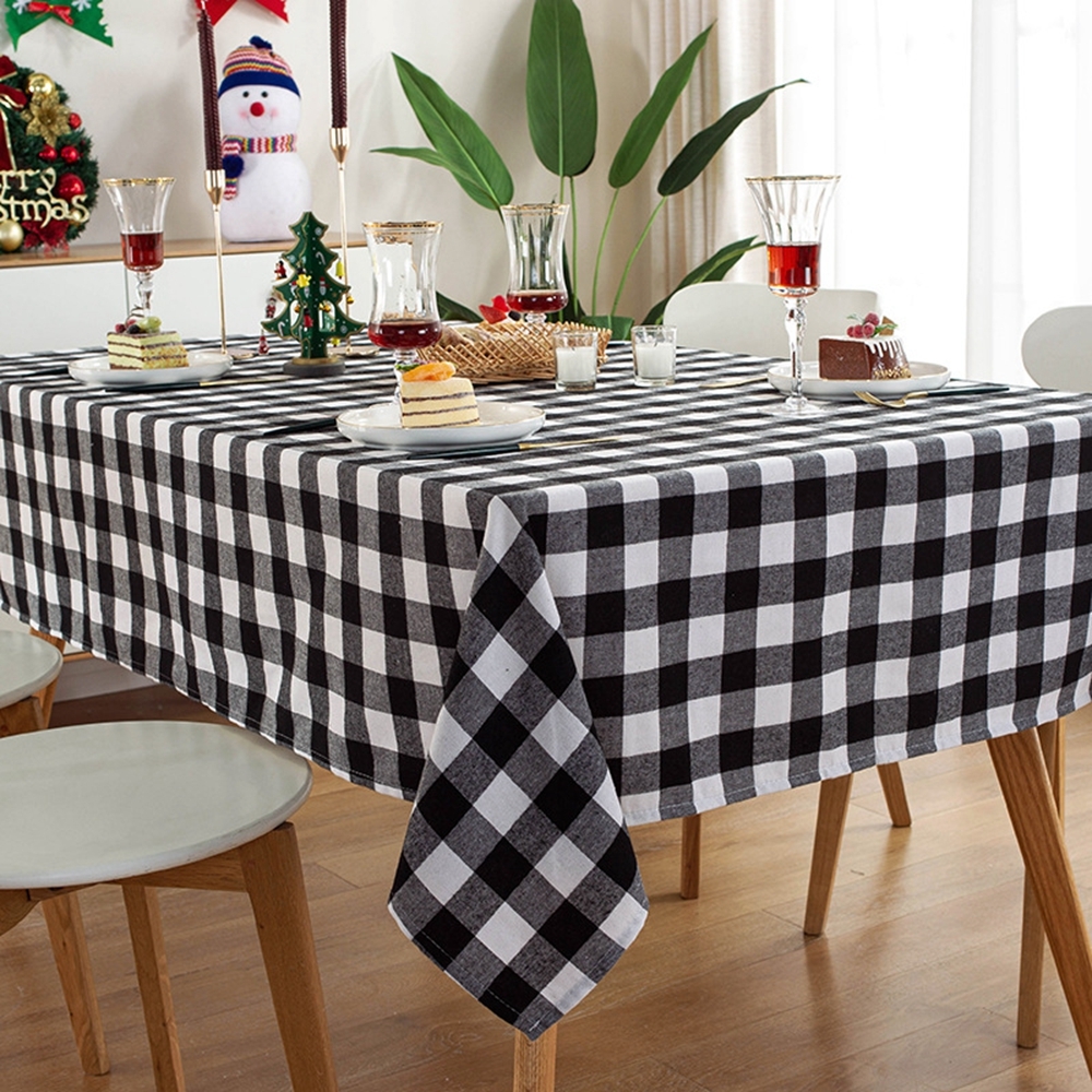 Скатерть в клеточку. Скатерть. Скатерть купчиха овальная 150х200. Скатерть в клеточку. Скатерть в клетку.