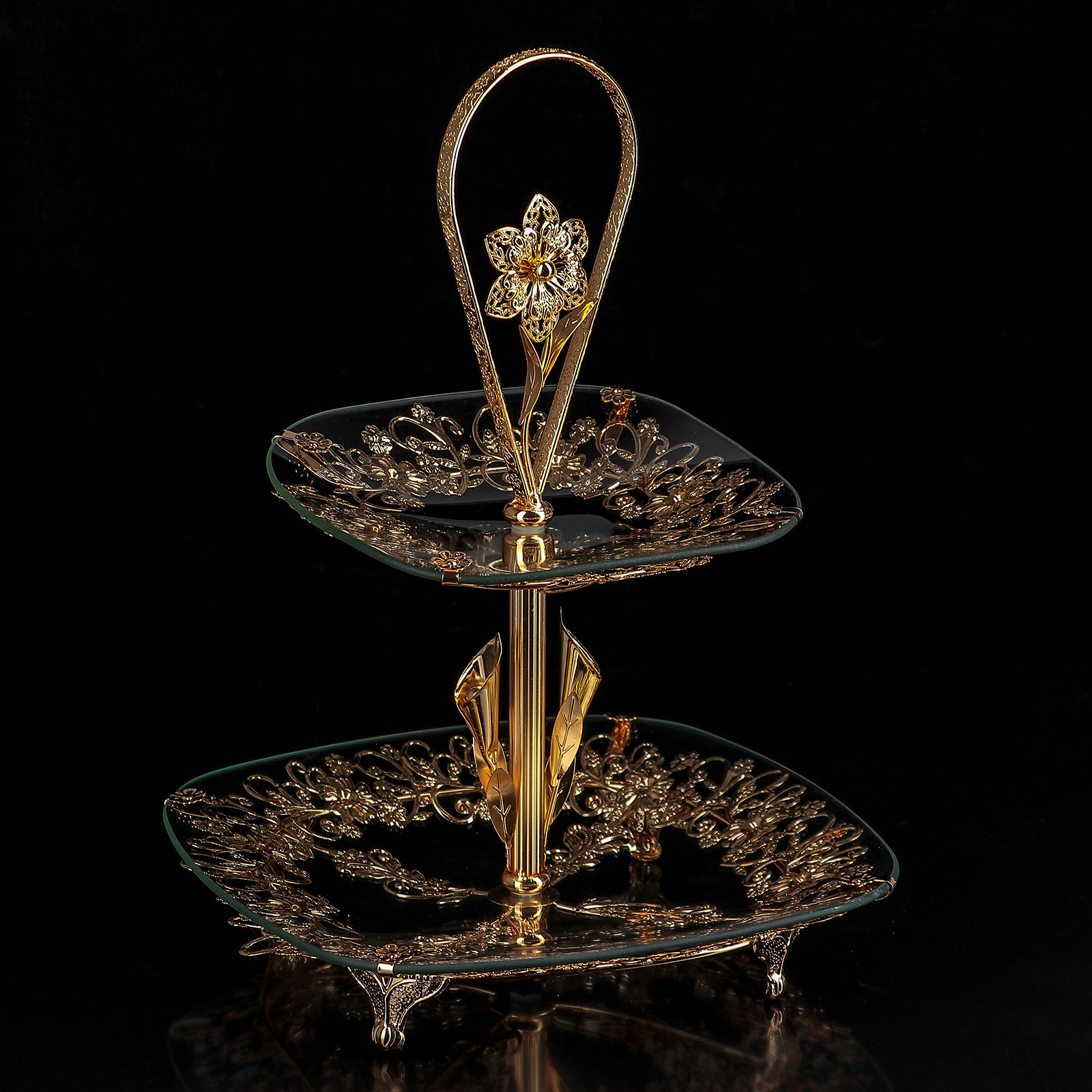 Сервировочная подставка 3 яруса икеа. Металлические подставки для фуршета. Поставка под поднос. Подставка 3-х ярусная разборная yy10431/1/24-2sy. Монтажная подставка 2 ступени.