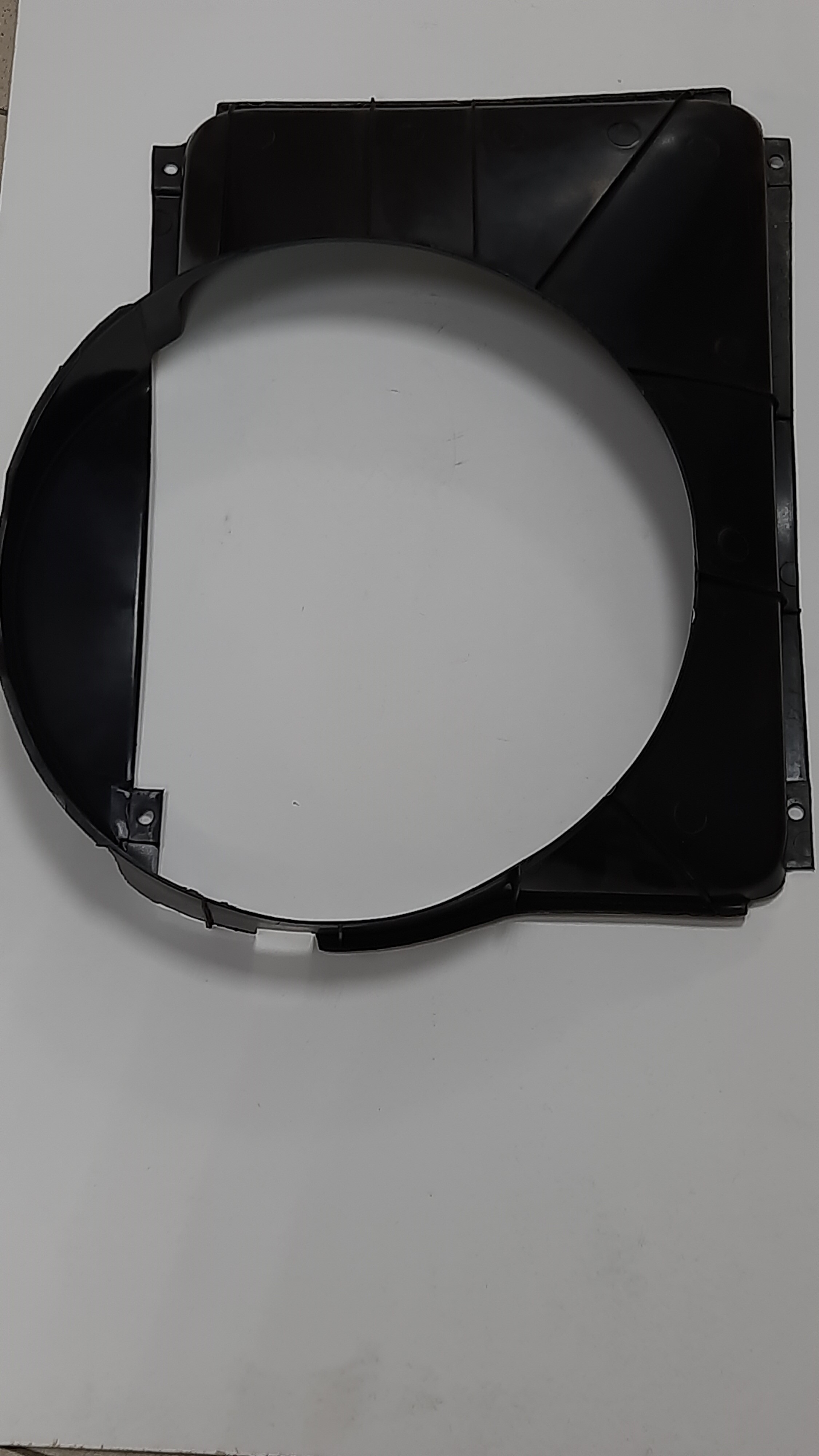 Кожух вентилятора газ 3302. Диффузор газель 3302. Диффузор 405. Диффузор 405. Диффузор 405.