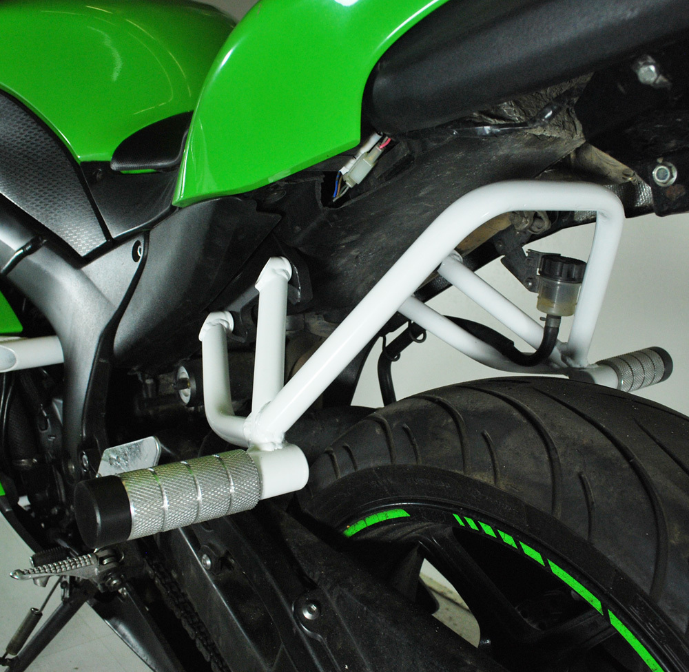 Сабкейдж. Сабкейдж Crazy Iron. Kawasaki z1000sx зеленый с дугами Crazy Iron. Сабкейдж на мотоцикл. Сабкейдж Yamaha fz8 Crazy Iron
