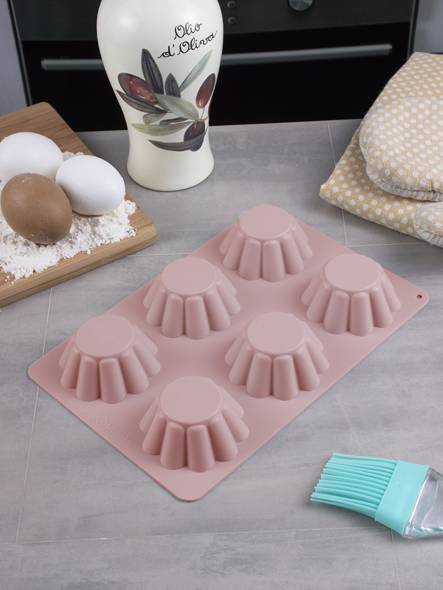 резиновая форма для выпечки. силиконовая формочка в духовке. силиконовая формочка в духовке. силиконовые формочки для кексов. силиконовая формочка в духовке.