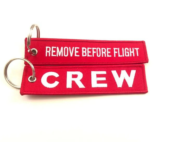 Remove before flight брелок