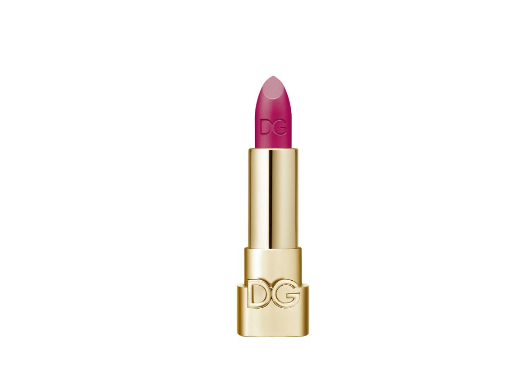 Dolce&gabbana стойкая матовая помада для губ the only one matte. The only one matte dolce. Губная помада dolce gabbana свотчи. Помада дольче габбана the only one свотчи. Dolce gabbana the only one matte lipstick.