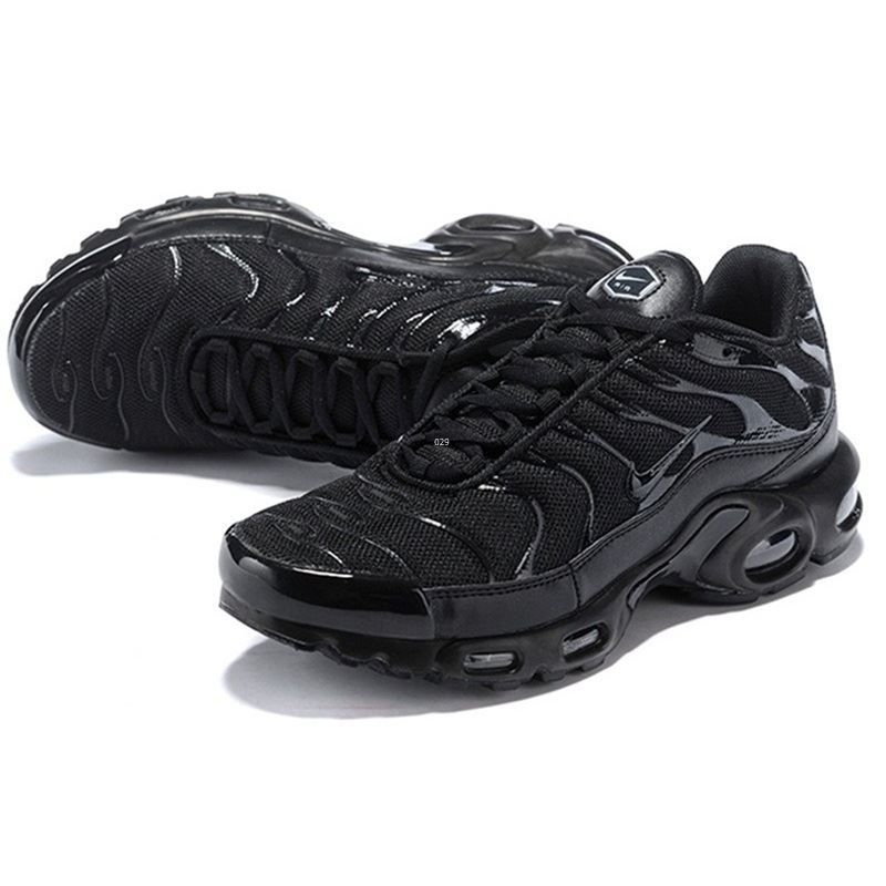 Nike air max tn. Nike Air Max TN Triple Black. Nike Air Max TN Plus Triple Black. Nike Air Max Plus Triple Black. Nike TN Plus Triple Black.