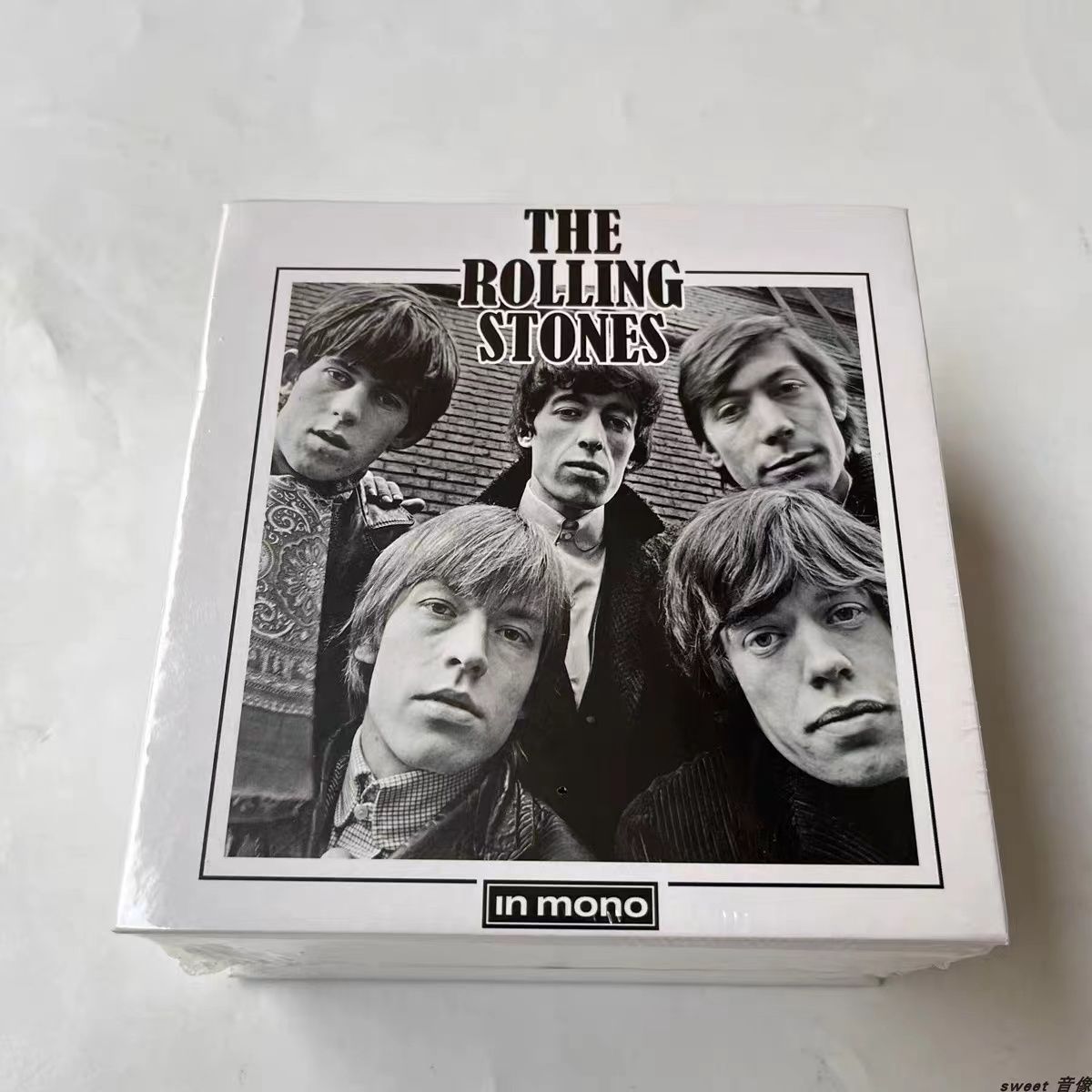 Rolling stones in mono