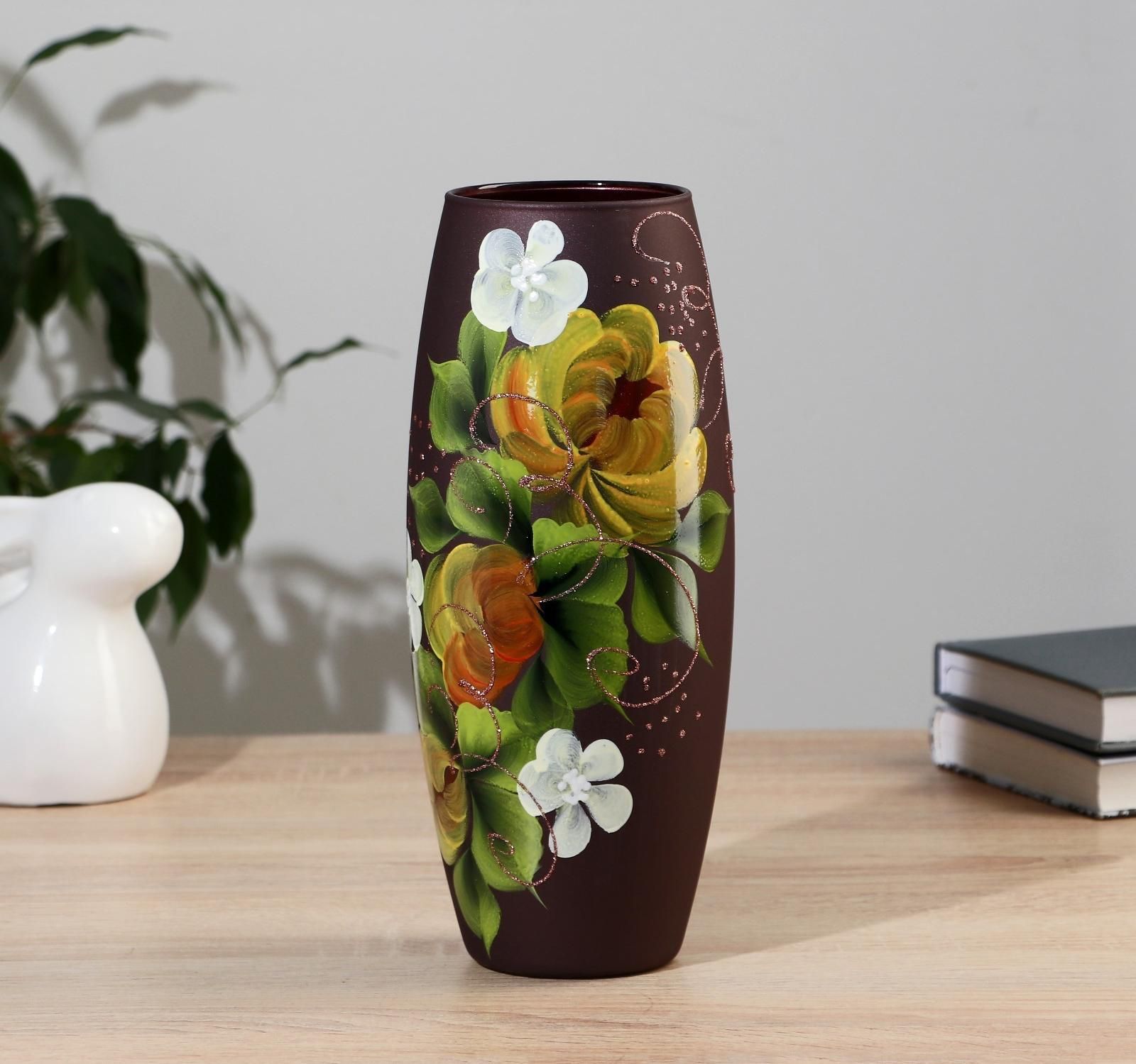 Ваза из полимера. 757382 ваза, l11 w11 h23 см. Керамические вазы. 5179047 артикул ваза напольная белая 70-80 см. Ваза напольная белая.