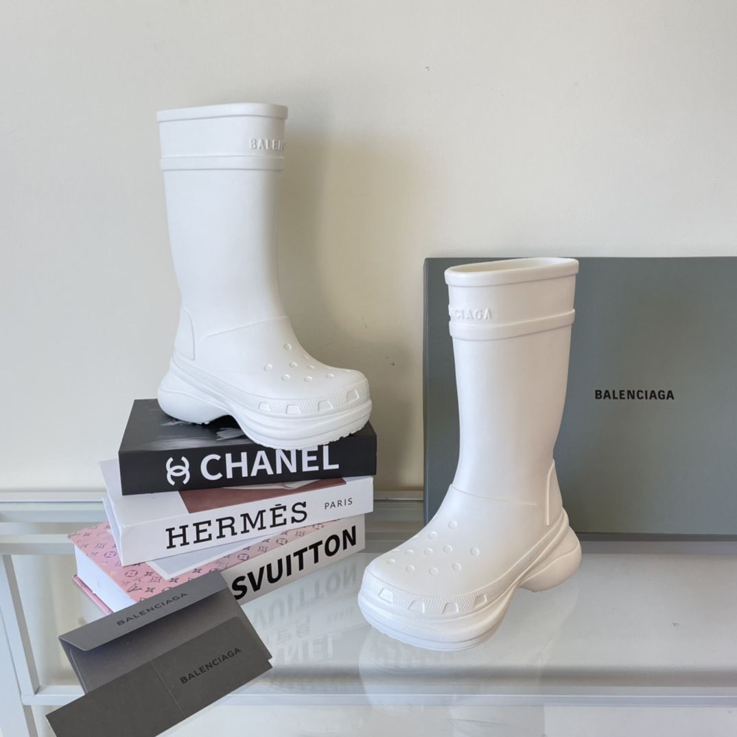 Balenciaga hot sale boots 2020