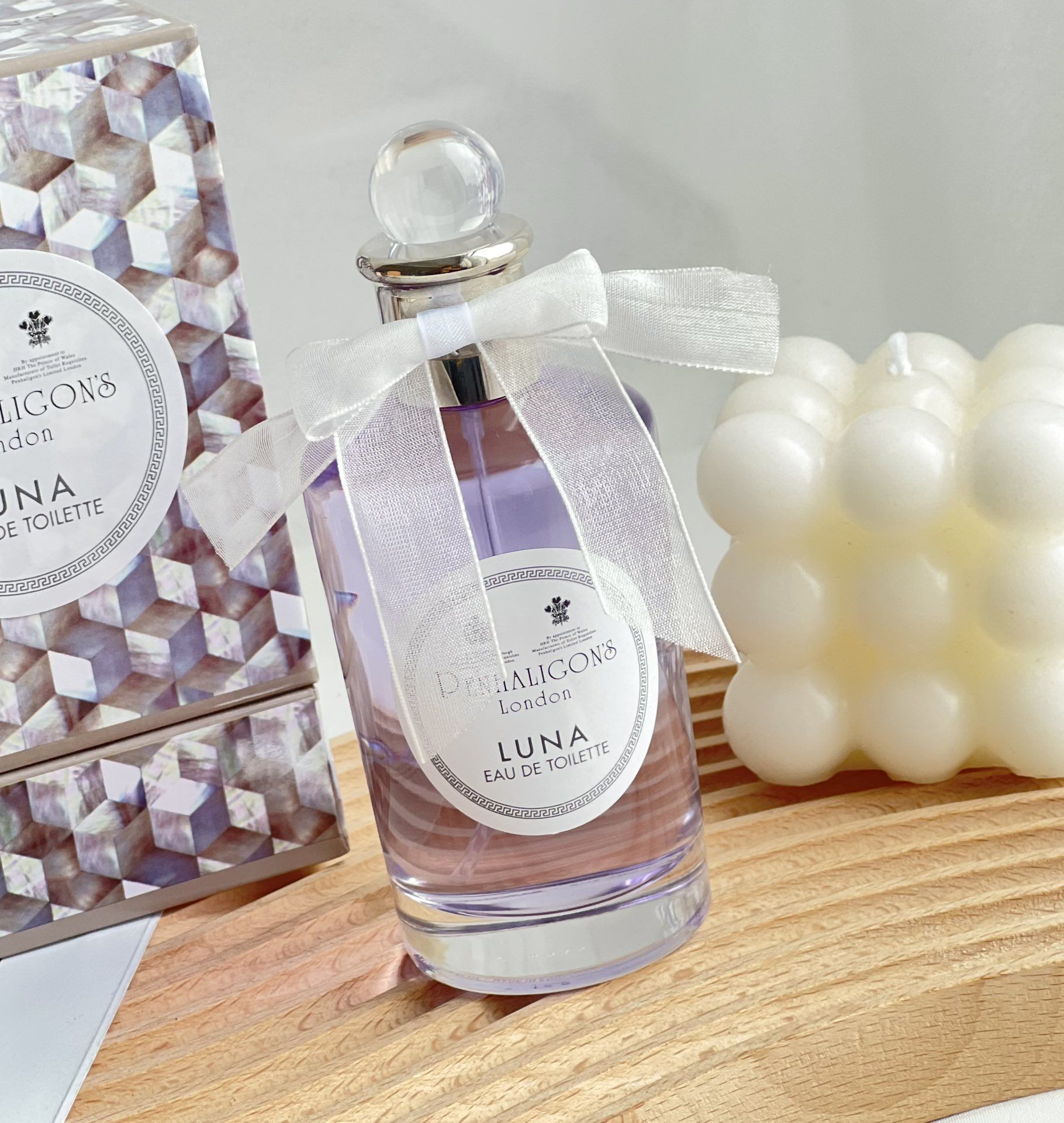 Белая луна духи