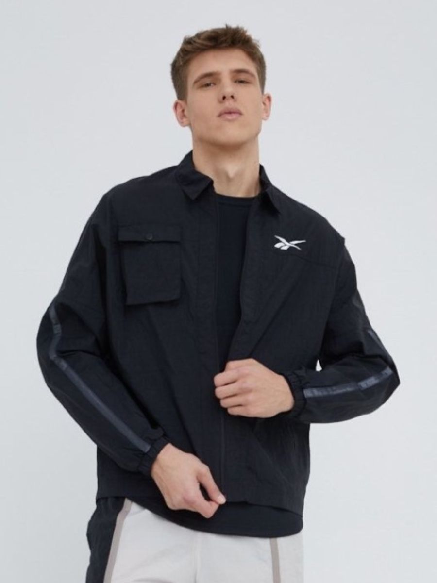 Куртка Reebok...