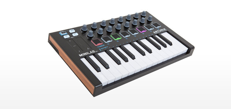 arturia minilab mk2 all black