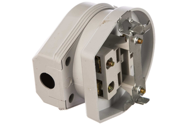 Разъем РШ-ВШ 32А 250В 2Р+РЕ скрытой установки белый код. 1236 Универсал ...