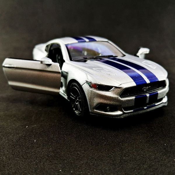 Металлическая машинка Форд Мустанг ГТ с принтом Ford Mustang GT 2015 ...
