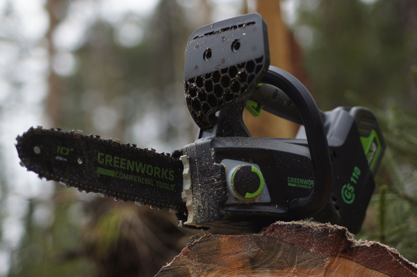 Пила цепная одноручная аккумуляторная Greenworks GD40TCS (арбориста ...