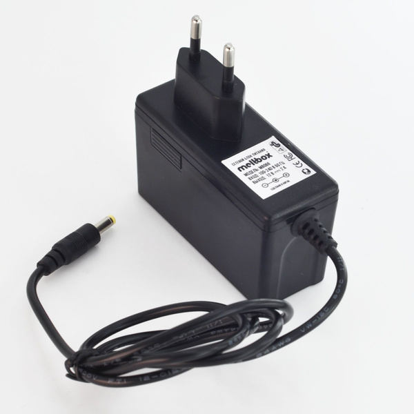 Блок питания 12V/2A для ресиверов Триколор, роутеров, фоторамок ...