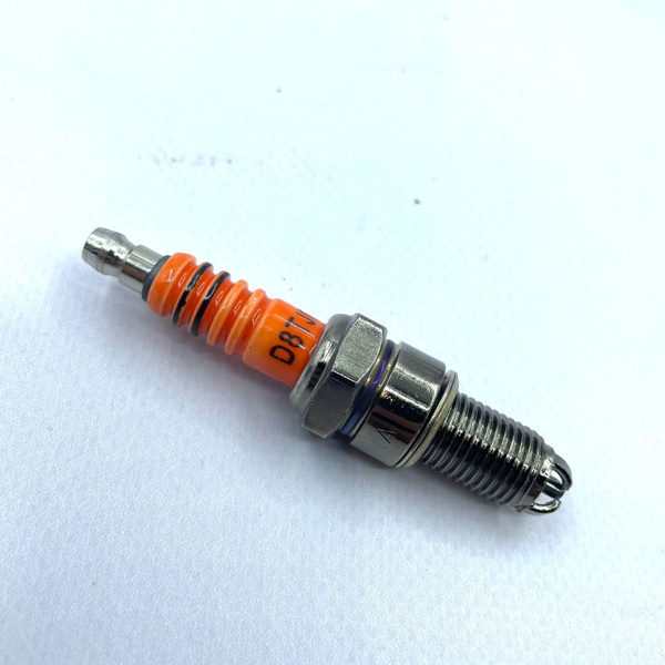Свеча зажигания Свеча D8TJC (аналог NGK D8EA D8TC) Китай - купить по ...