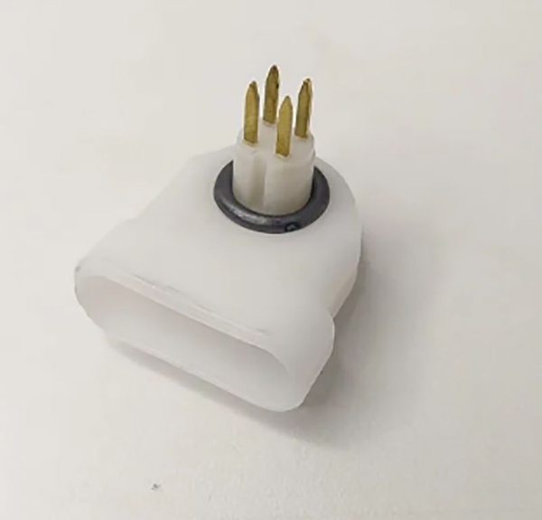 Разъем / колодка крышки топливного насоса ВАЗ 2108-2112 V1,5. Артикул ...