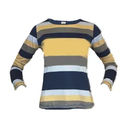 Лонгслив женский принтован яркой полоской. Модель прямого кроя, выполнена из натуральных материалов, что обеспечивает комфорт при  ...