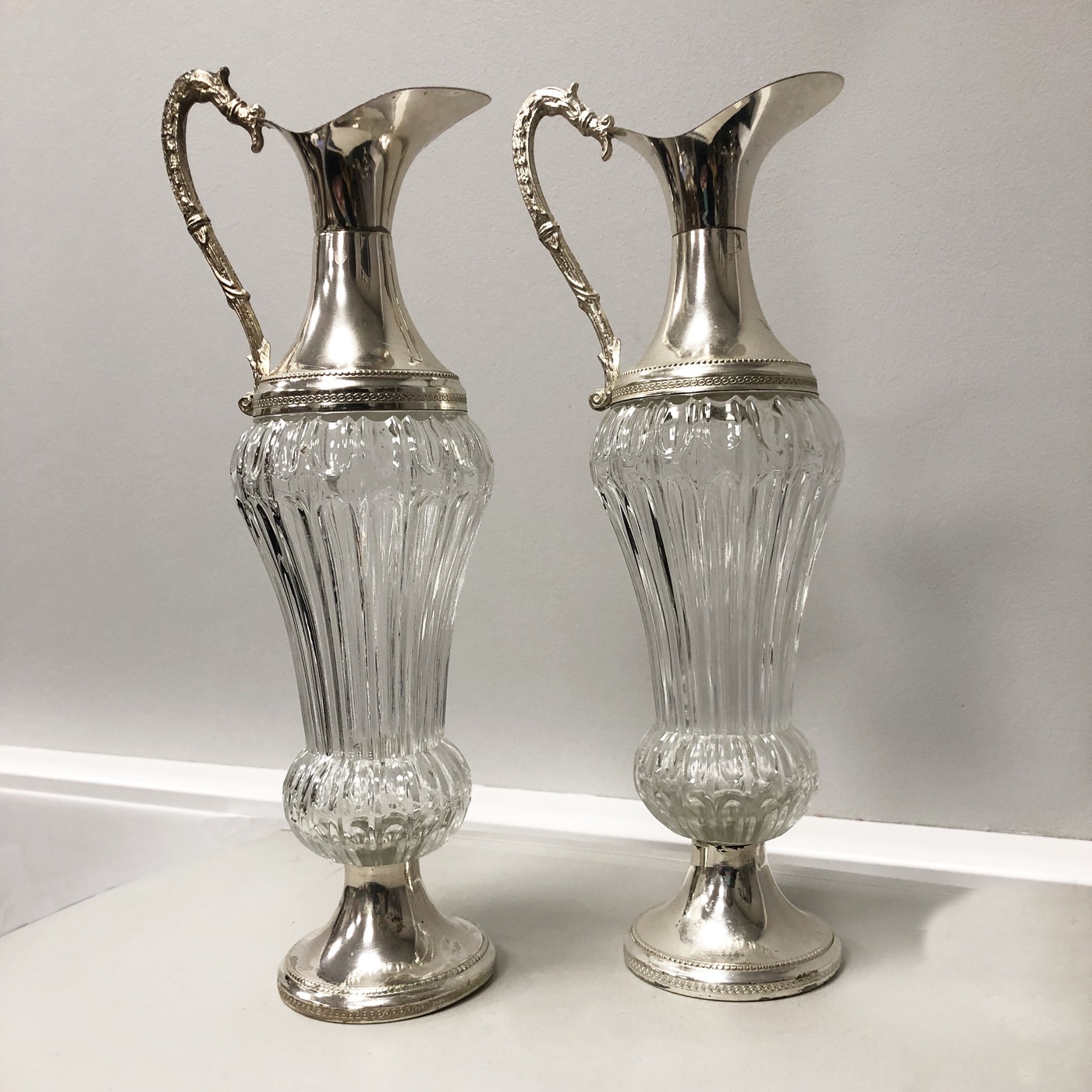 пара в графине