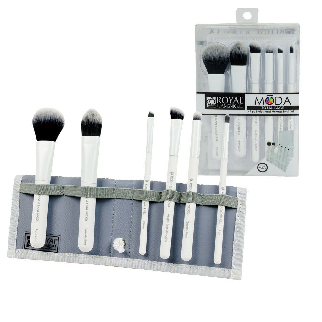 Face set. Набор кистей для макияжа. Кисти Moda. Скошенная кисть для макияжа. Набор кистей с белой синтетикой.