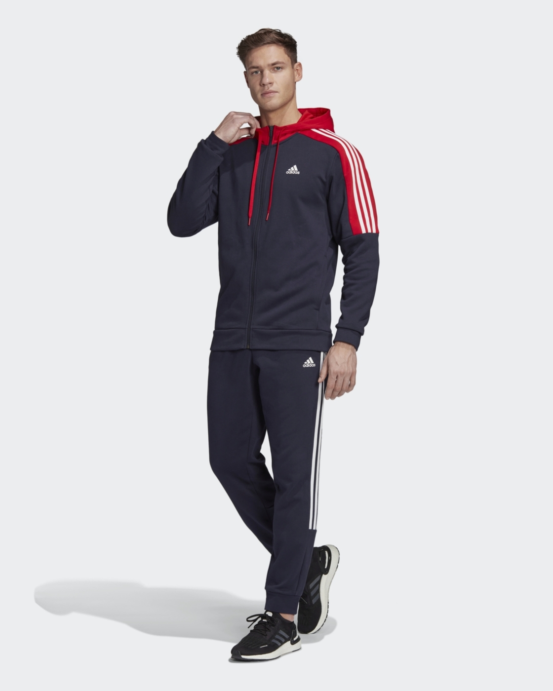 Спортивный костюм adidas MTS co Energize