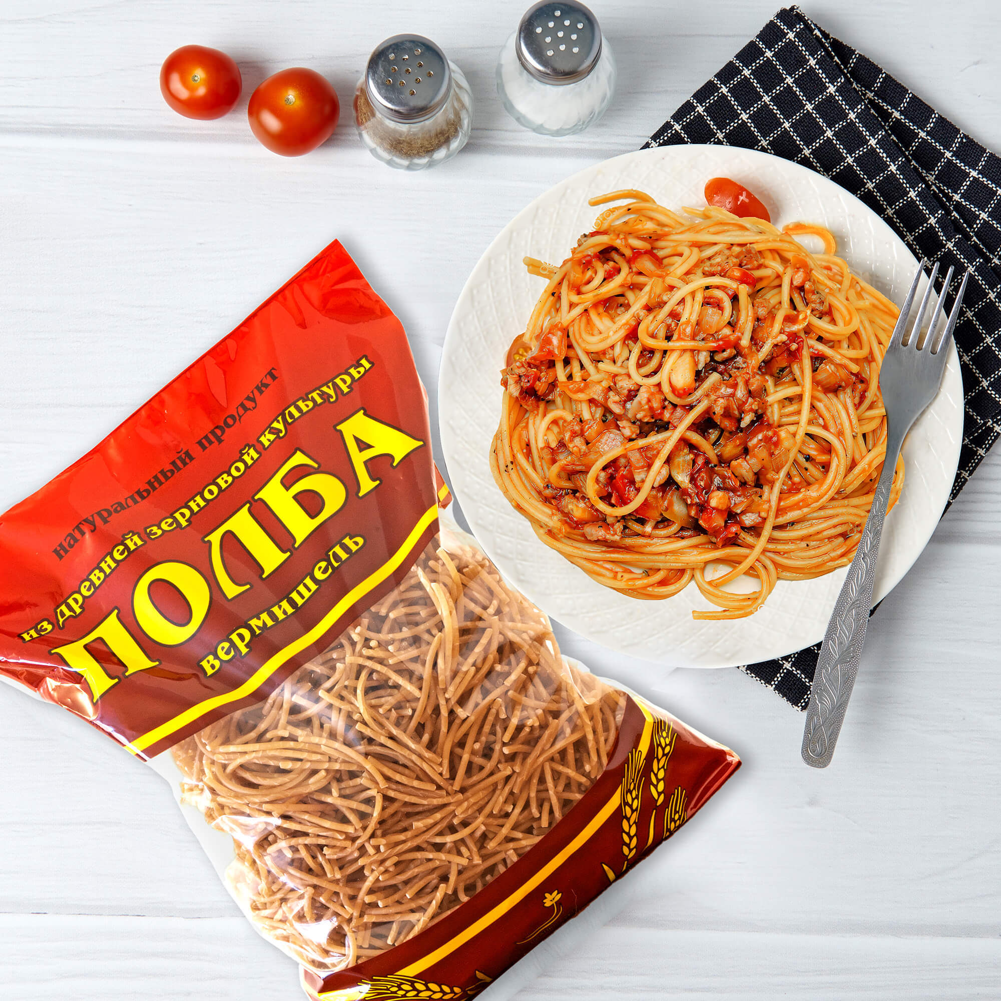 Собак в упаковке лапша. Макароны роллтон лапша яичная. Макароны вермишель. Макаронный роллтон. Макароны лапша.