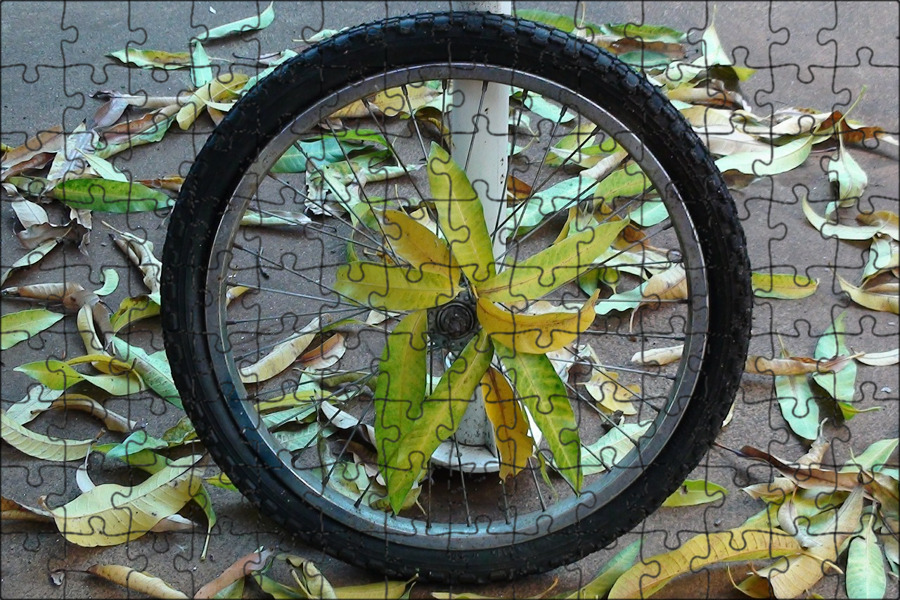 Покрышки на заднее колесо на велосипед. Велосипедное колесо. Колесо от велосипеда. Покрышка колеса велосипеда. Обод велосипедного колеса.