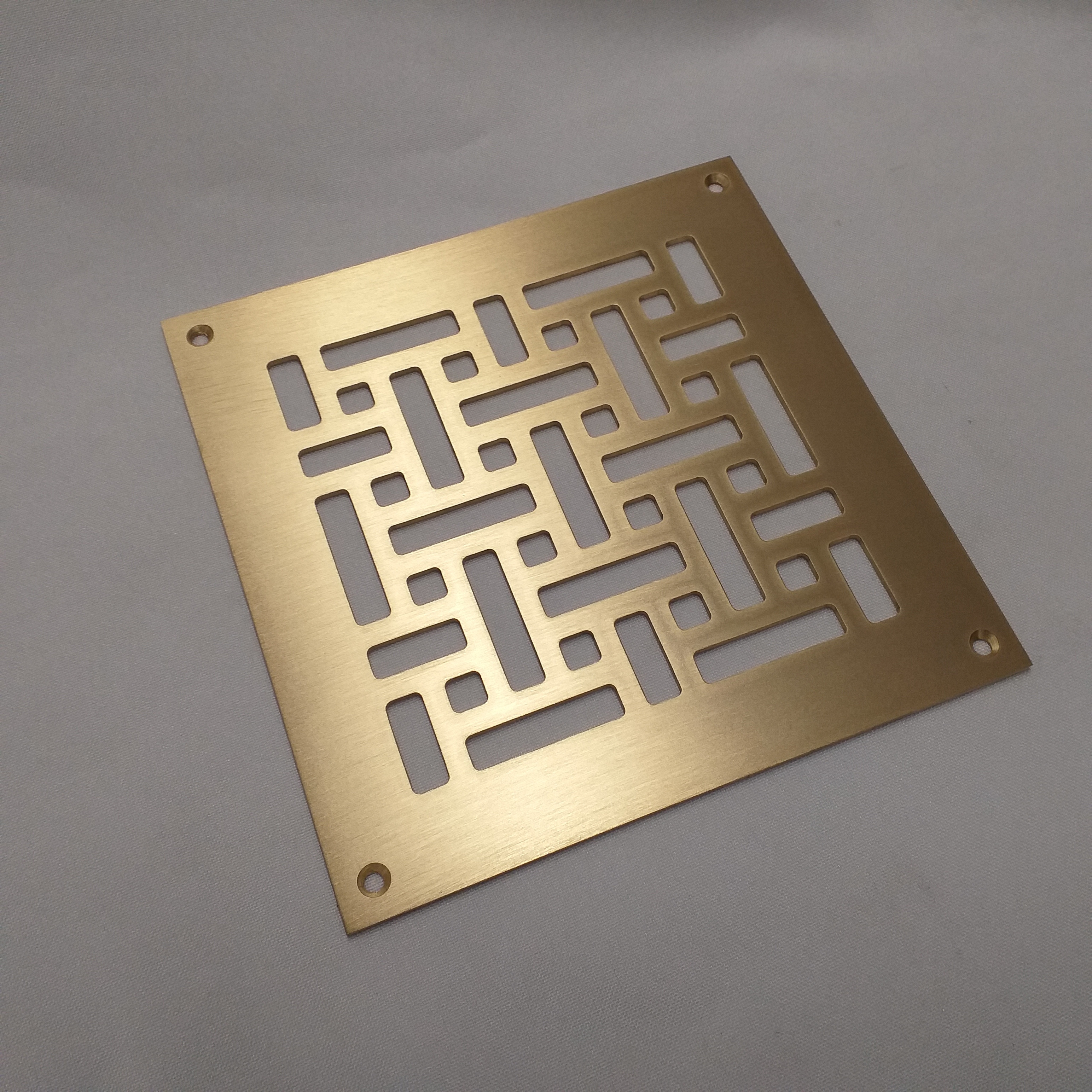 Вентиляционная решетка для паркета